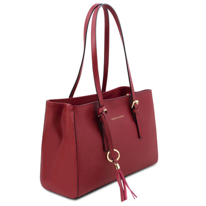 TL Bag - حقيبة كتف جلدية